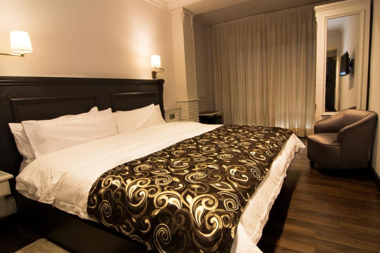 Avent Verahotel Luaran gambar