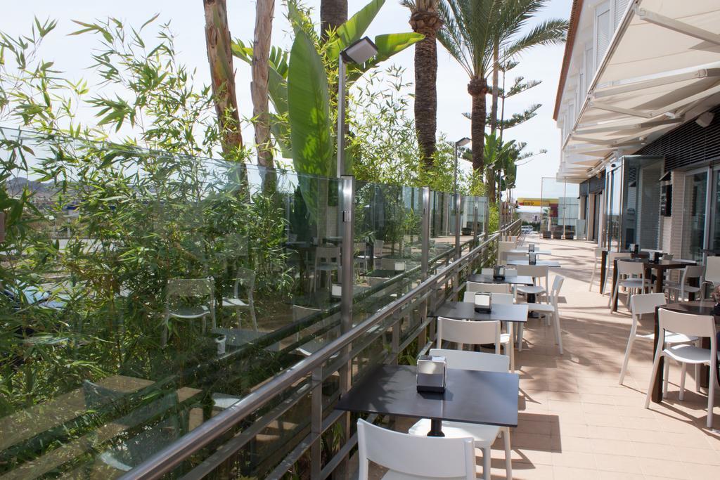 Avent Verahotel Luaran gambar