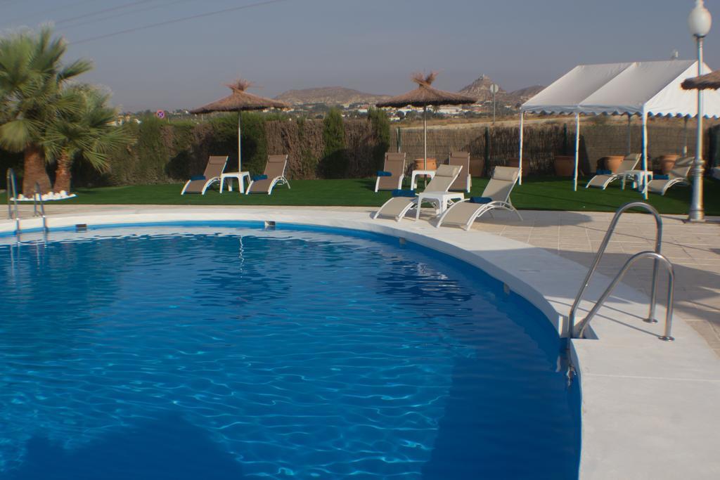Avent Verahotel Luaran gambar