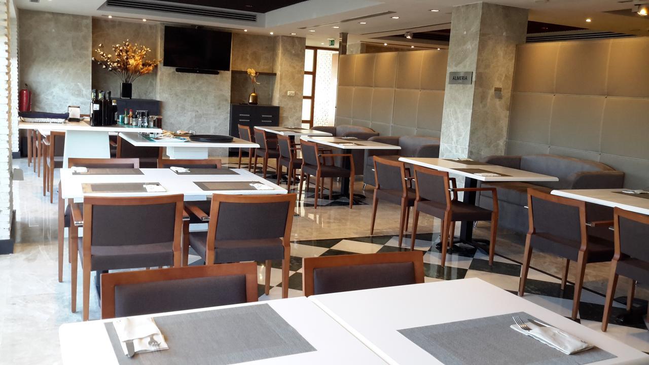Avent Verahotel Luaran gambar