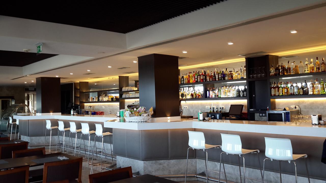 Avent Verahotel Luaran gambar